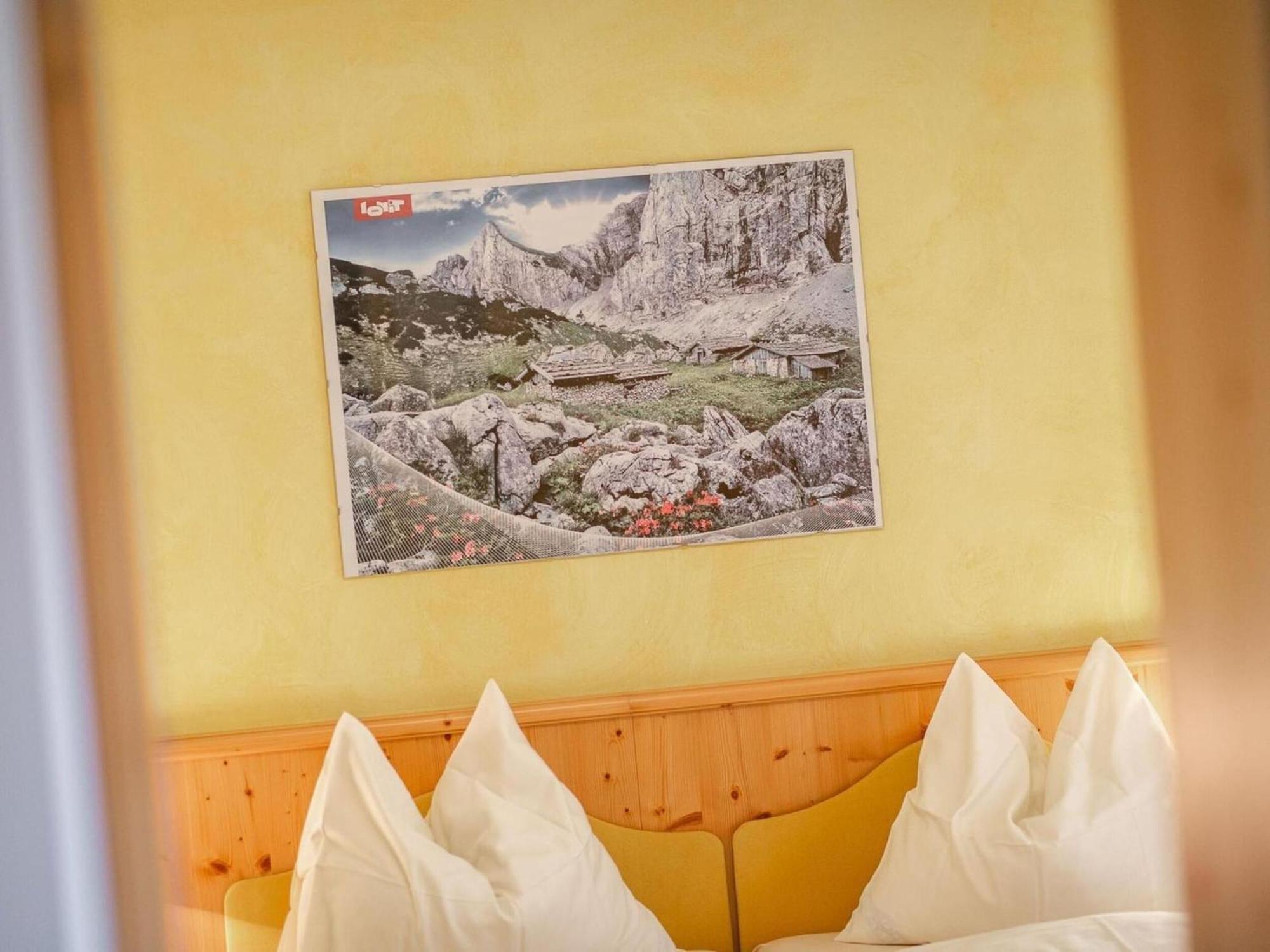 Apartment In Fuegen With A Garden المظهر الخارجي الصورة
