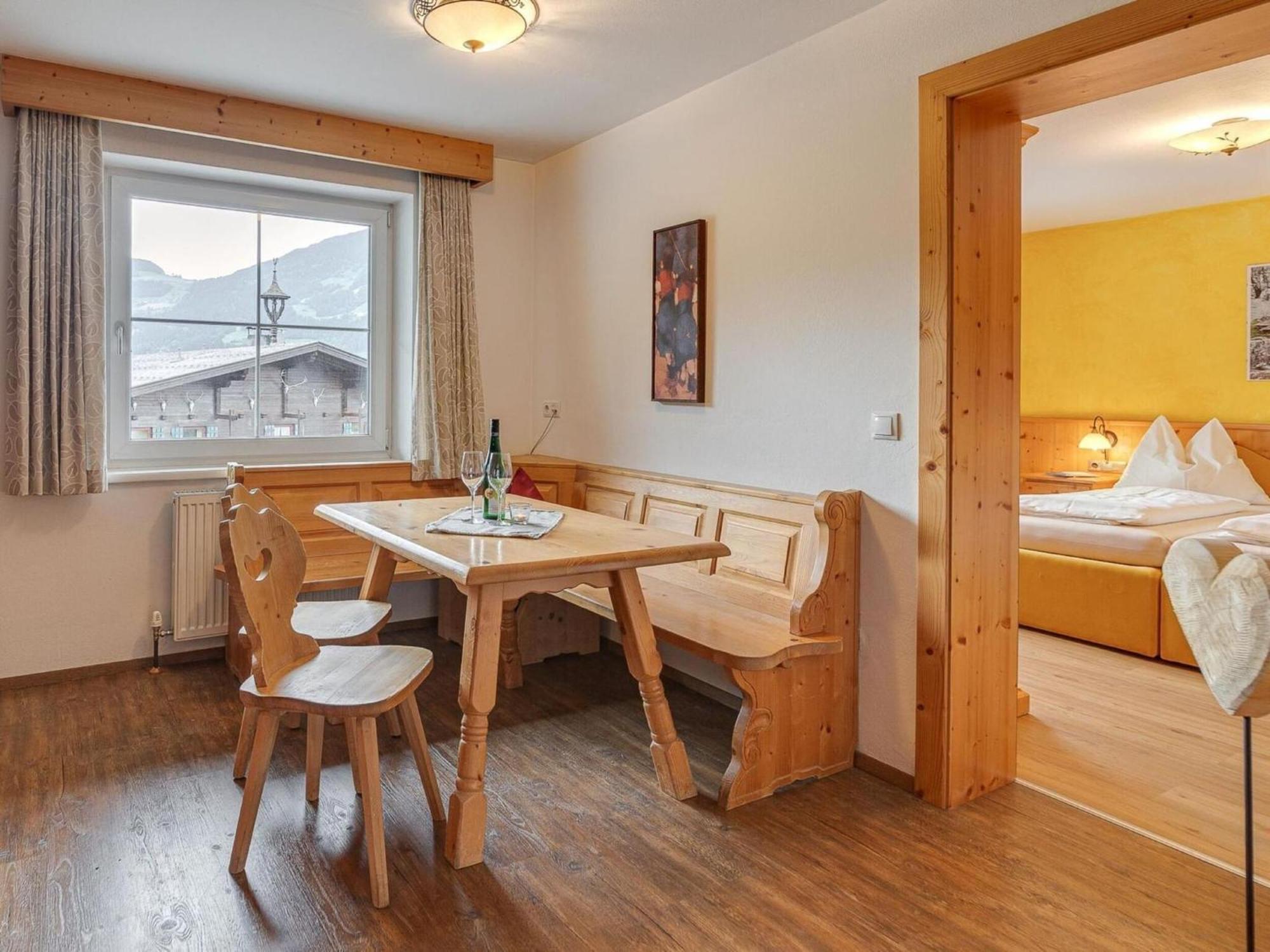Apartment In Fuegen With A Garden المظهر الخارجي الصورة