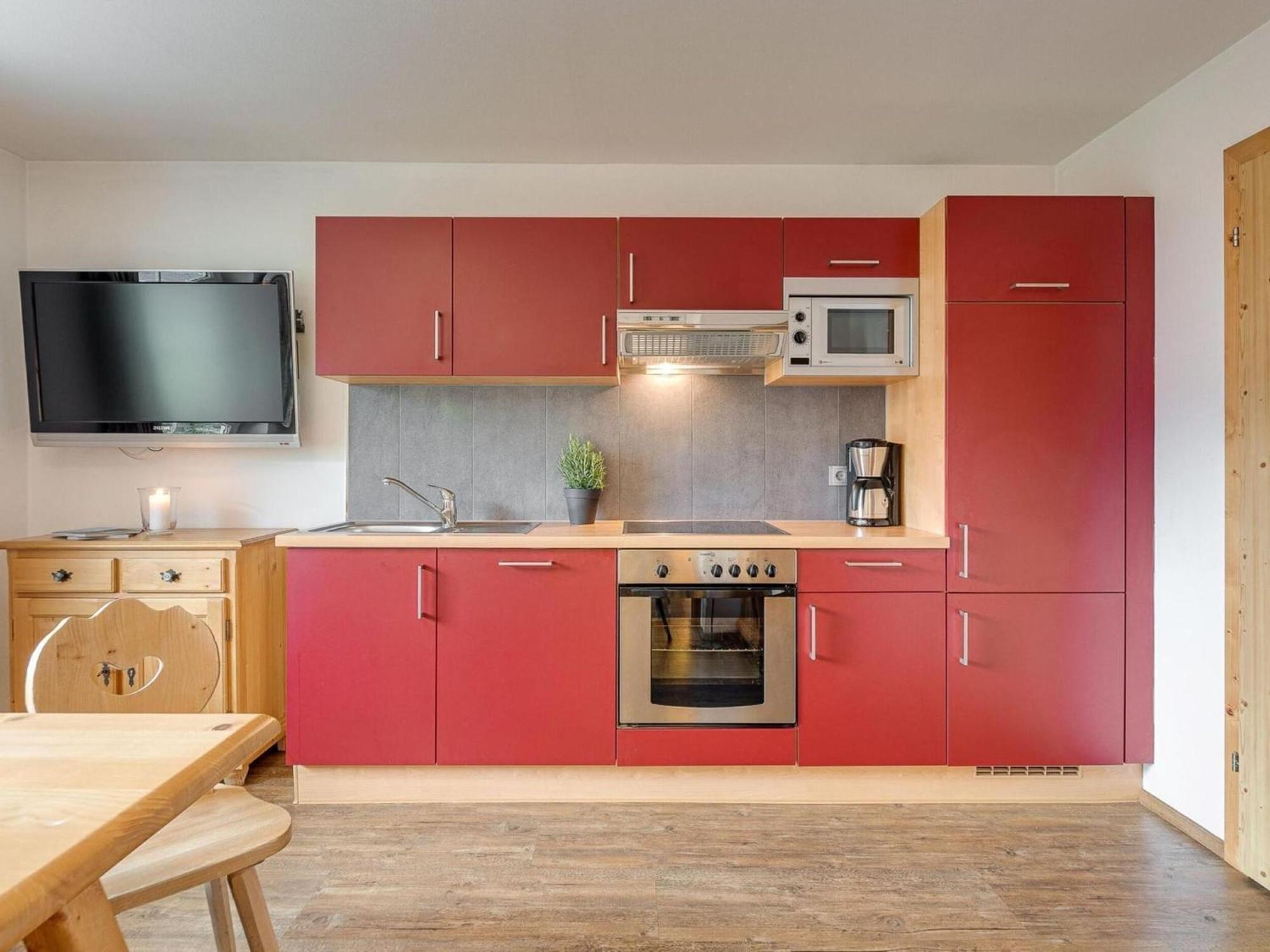 Apartment In Fuegen With A Garden المظهر الخارجي الصورة